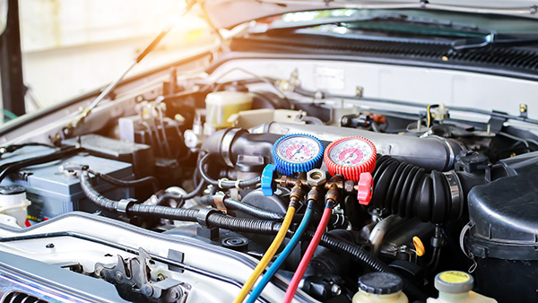 What Is a Freon Leak and How Does It Impact My Car A/C’s Performance